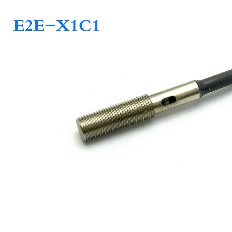 E2E-CRd8C1 CR8B1 圆柱探头接近传感器 4mm E2E-X1C1 M5金属检测