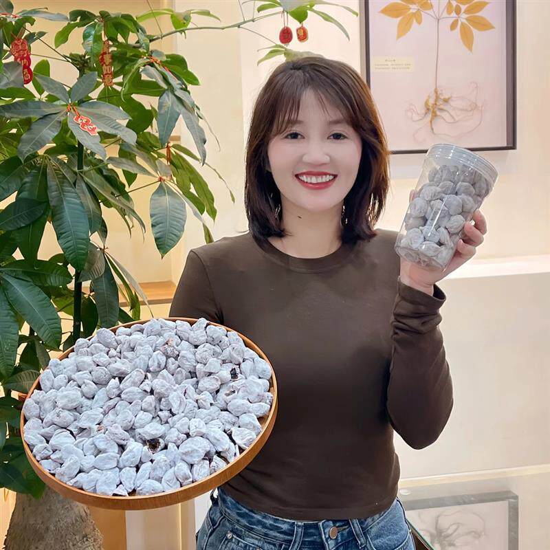 新货[妙妙]爆浆青梅抱葡萄梅子夹心葡萄干无核话梅蜜饯好吃休闲小