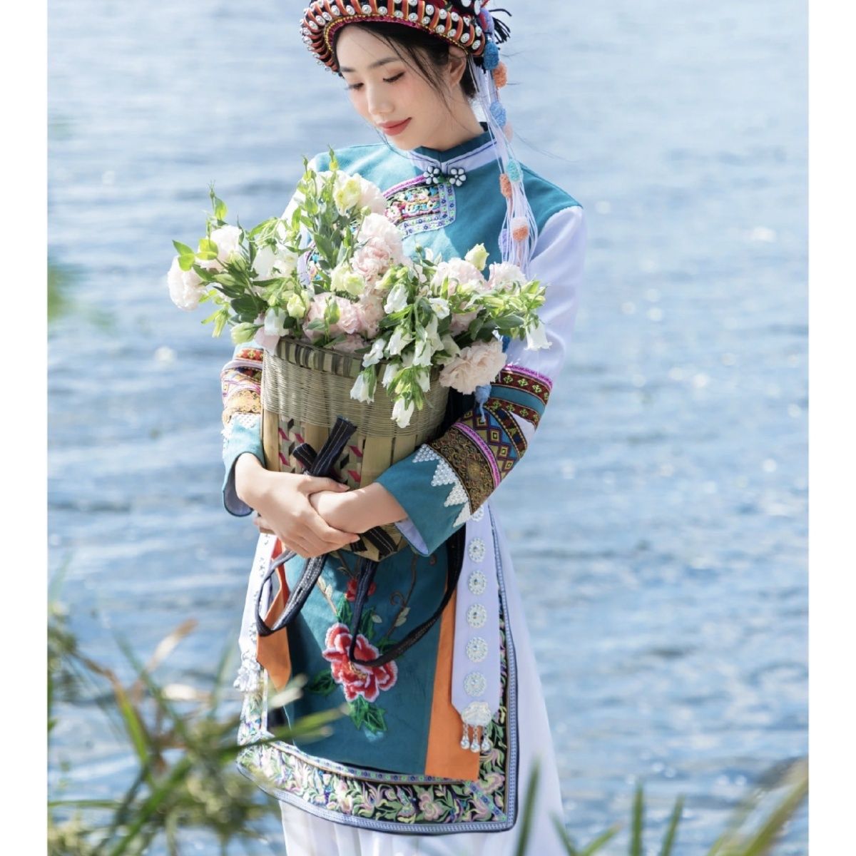 新款云南大理白族少数民族服饰