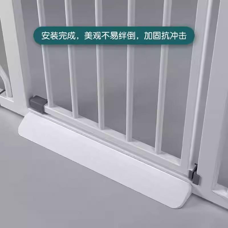 防猫门栏防踢踏板狗狗安全门护栏配件门护栏防绊脚坡导片