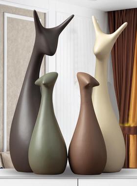 轻奢摆件家居饰品客厅创意小摆件工艺品酒柜电视柜装饰品欧式礼物