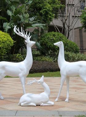 玻璃钢梅花鹿摆件 树脂 仿真户外园林景观雕塑装饰婚庆白色鹿摆件