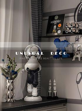UNUSUAL 现代样板间男孩房摆件宇航员大型雕塑儿童房太空主题摆设