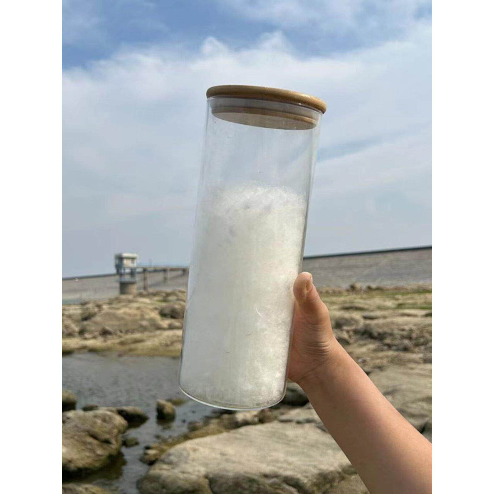 直播间羽绒样品展示瓶装羽绒密封罐圆玻璃瓶内含羽绒服装拍摄道具
