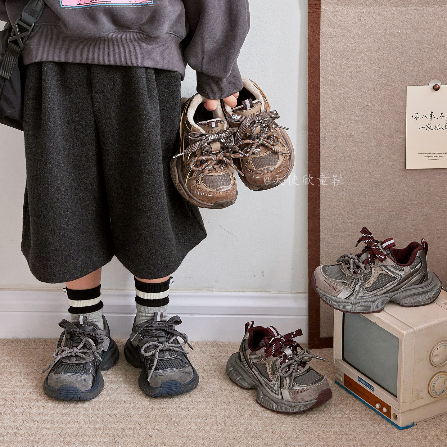 男童鞋子2026春秋新款女童老爹鞋透气儿童运动鞋软底休闲跑步鞋潮