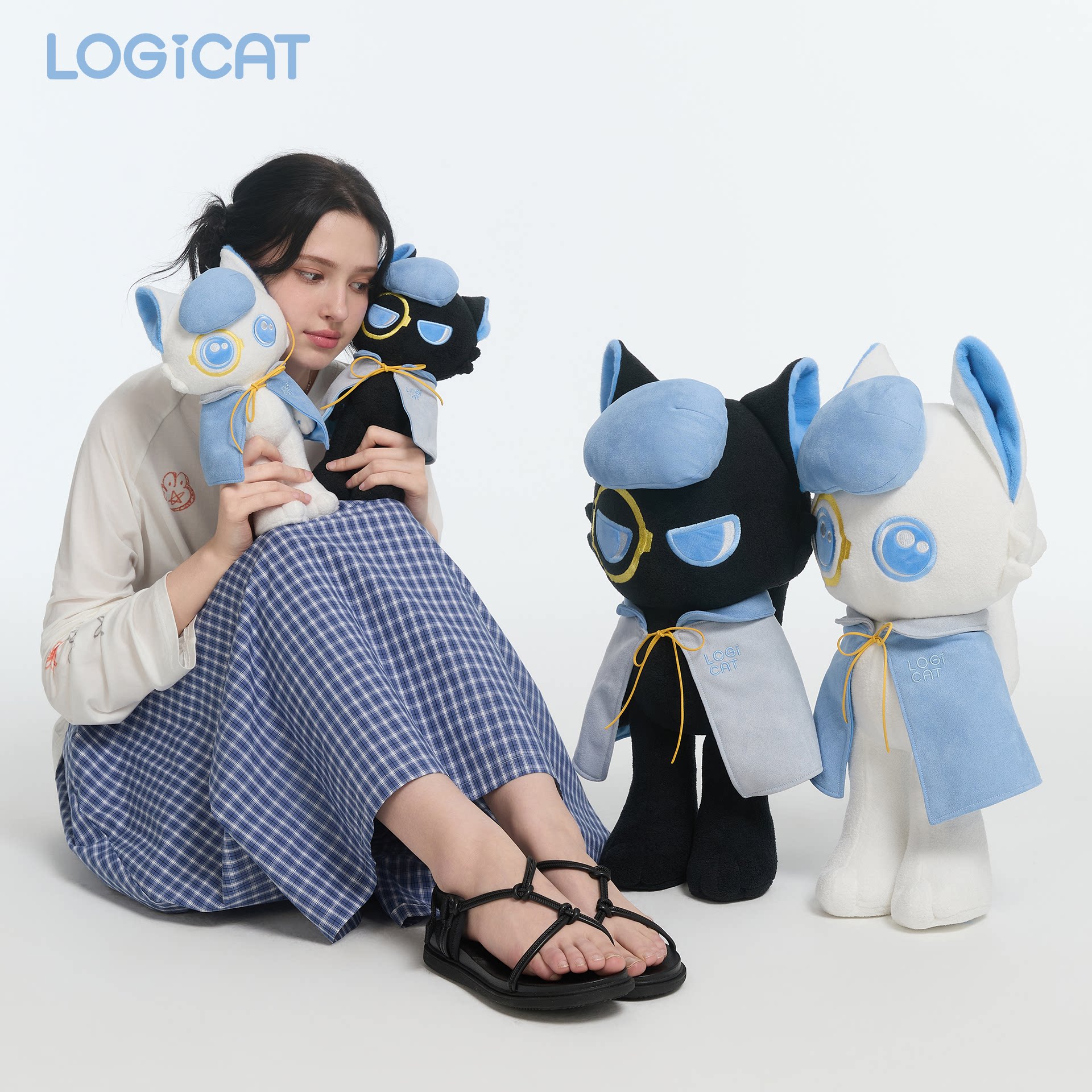 LOGICAT猫咪玩偶公仔情侣潮玩30cm60cm站姿大型玩偶毛绒娃娃图片