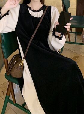 大码赫本风法式花边拼接裙子女秋季胖显瘦小众复古设计感连衣裙