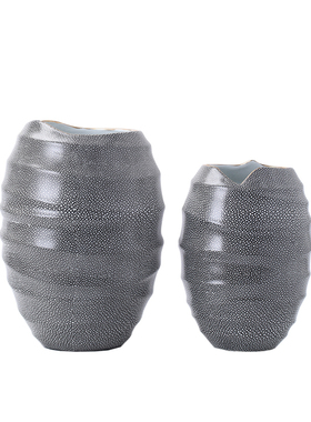 现代新中式软装样板房间客厅陶瓷灰色皮纹环形伸缩纹花器花瓶摆件