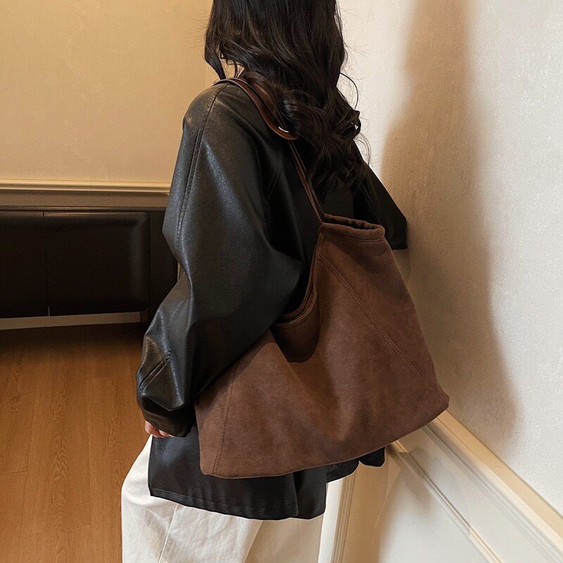 复古麂皮绒腋下包女包2025新款潮韩国托特包休闲大容量单肩斜挎包