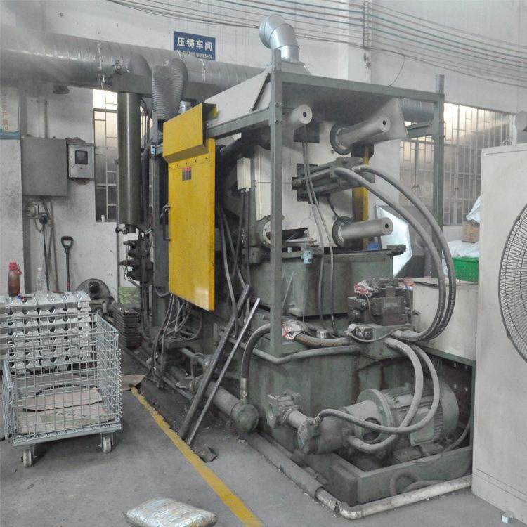 实密压铸机铝镁合金锌合金二手设备冷室热室压铸机中央熔炉,机械设备,冶炼设备,淘宝优惠券,粉丝福利购,淘宝优惠卷