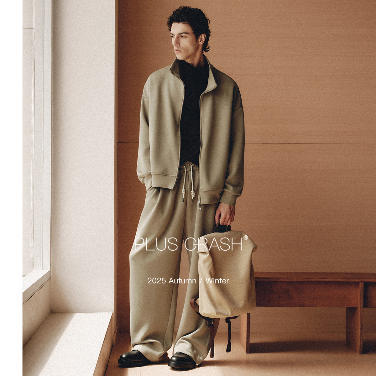 PLUS CRASH老钱风运动休闲外套长裤套装