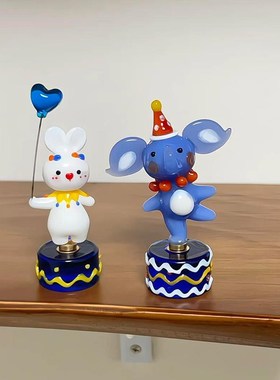 易博釉面手工马戏团旋转小w动物饰品可爱电视柜入口装饰礼品