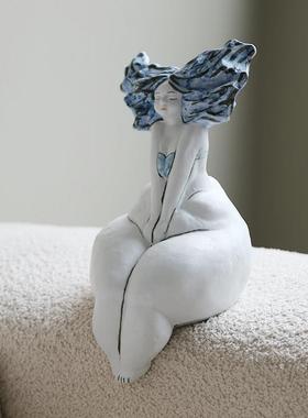 手工抽象人物海边蓝色女孩陶瓷雕塑玄关创意艺术装饰品工艺品摆件