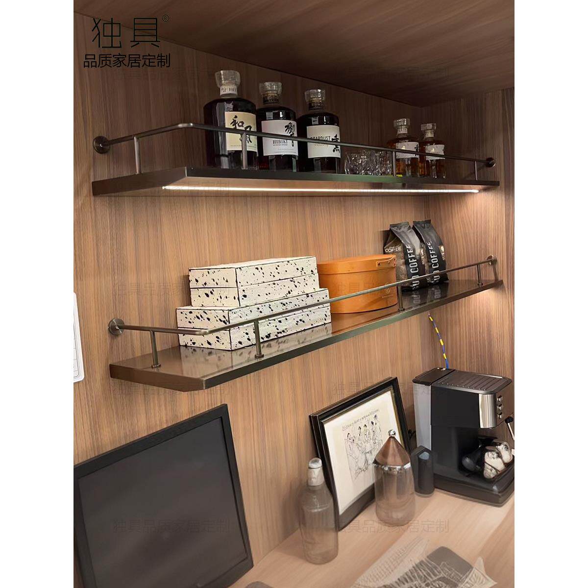 铁艺带灯金属隔板展示架简约壁挂书架发光一字装饰层板墙上置物架