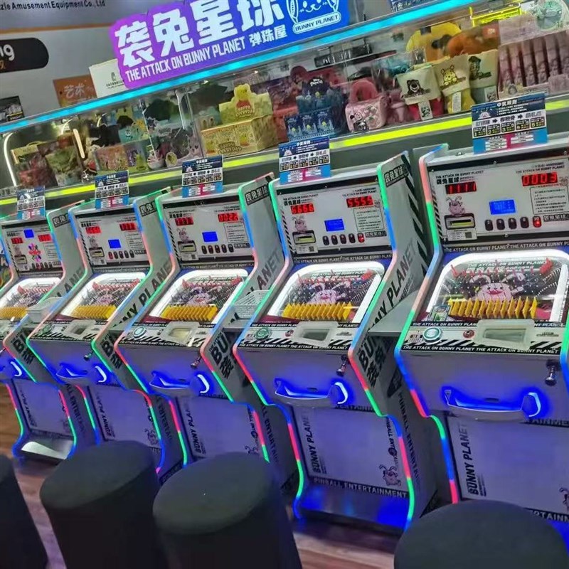 弹珠机礼品柜潮玩店展示柜手办柜积分礼品兑换机货架定制娃娃柜