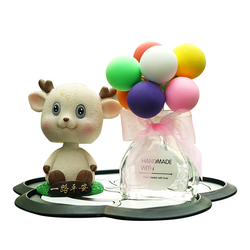 创意汽车摆件可爱个性一路平安鹿车载漂亮装饰男女车内饰品摆件