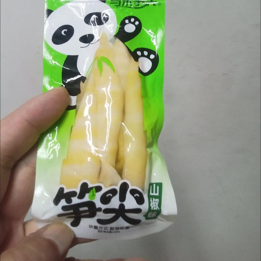 泡椒笋尖脆笋嫩笋竹笋开袋即食小包装解馋追剧小零食休闲整箱