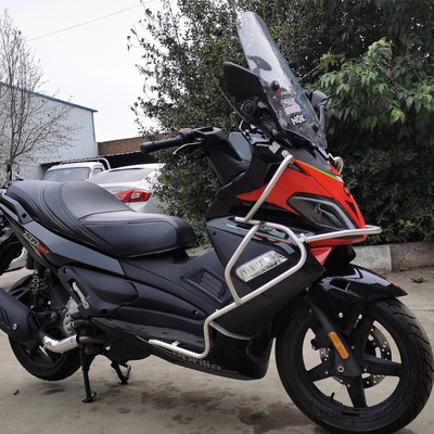 适用于阿普利亚SRMAX250/300全包围不锈钢保险杠防摔杠前护杠改装