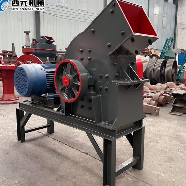 移动锤式破碎机碎石机小型建筑垃圾粉碎机混凝土石块鹅卵石制砂机