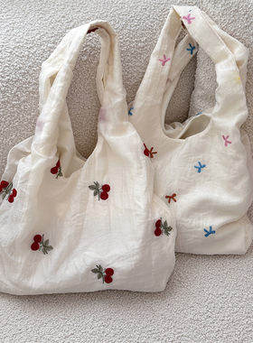 新款 47241ins薄纱刺绣樱桃大容量学生单肩包女腋下包通勤上班帆