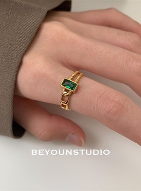 别样 轻奢小众高级感方q块锆石金色钛钢不掉色戒指女关节戒E677