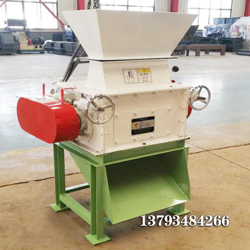 现货大米破碎机核桃皮坚果壳破碎机大米破碎机多少钱破碎大小可调