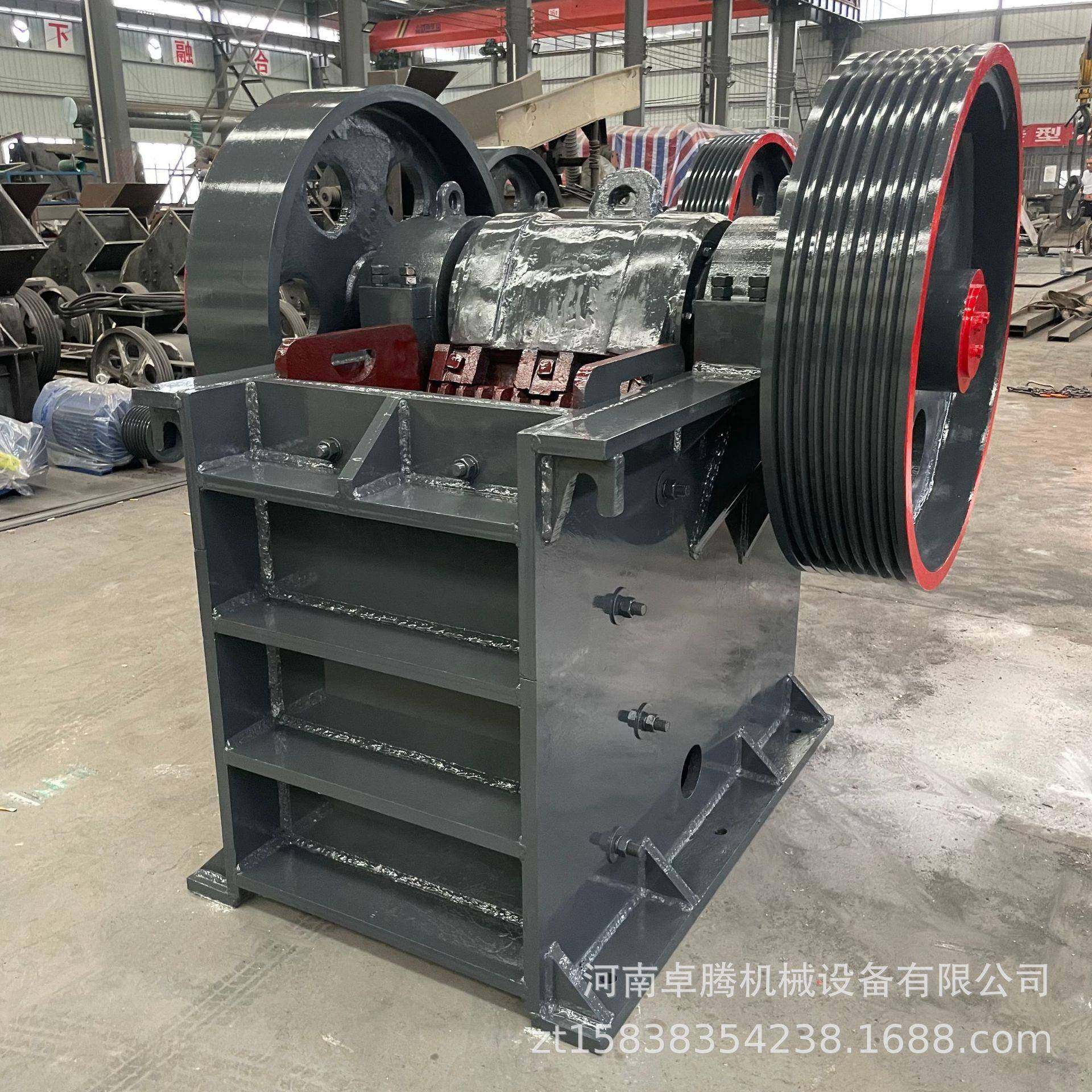 大型碎石机设备建筑垃圾花岗岩破碎机砖头铁矿石大进料鄂式粉碎机,机械设备,破碎机,淘宝优惠券,粉丝福利购,淘宝优惠卷