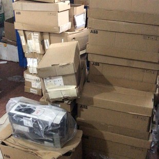 02A4 外壳加驱动板 变频器ACS880