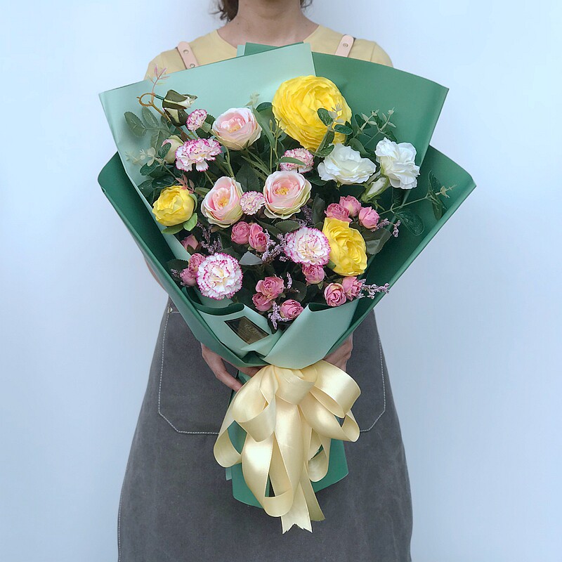 毕业季手捧仿真花拍摄假花客厅舞台颁奖典礼摆件道具装饰塑料花束