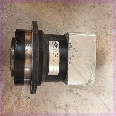 NEUGART行星减速箱PLFE90
