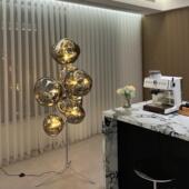 北欧后现代客厅落地灯意式 风轻奢熔岩高级感氛围装 饰中古沙发灯