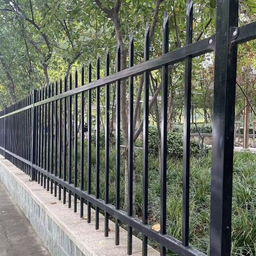 围墙栏杆篱笆围栏加厚锌钢栅栏家用庭院栅栏农村围栏铁艺院子护栏