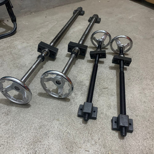 45钢梯形螺纹杆T型方扣丝杆正反粗牙插板阀手摇丝杆螺母套装螺柱