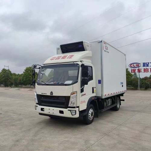 蓝牌重汽四米二宽体冷藏车四米二蓝牌冷藏车箱体宽度2350*2300