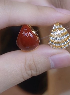 红色双面锆石水滴形耳钉高级感轻奢重工精致20N25年新款耳扣耳饰