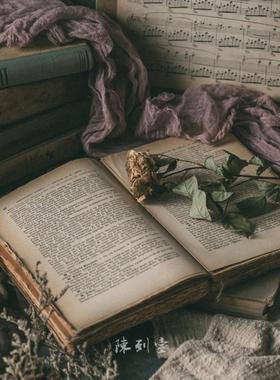 复古外文做旧书古董书书房咖啡馆家居饰品摆件摄影W道具拍照背景