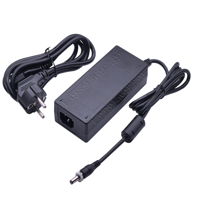 西班牙24V5A中爆器适配器.带锁扭螺纹DC头锁紧18V8A19V7A20V21V6A