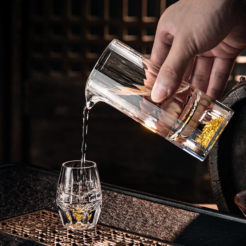 金箔刻花一两白酒杯套装家用水晶小盏酒具精致中式分酒器品酒口杯