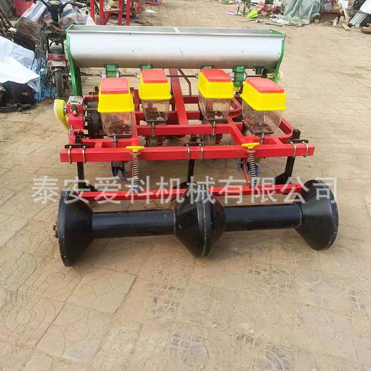 两垄四行新款花生播种机加厚大架肥箱起垄滴灌施肥播种一体机,农机/农具/农膜,播种栽苗器/地膜机,淘宝优惠券,粉丝福利购,淘宝优惠卷