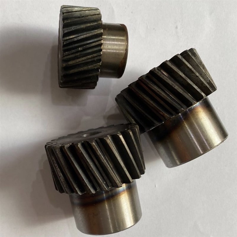 斜齿1.5m台阶齿k轮 1.5模斜齿轮齿厚20  总厚40 45号钢淬火