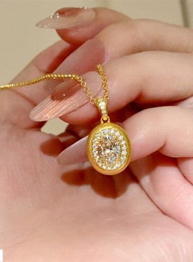 低调的华丽1.25克拉复古蛋形高碳钻石拉丝项链女925银V镀18K黄金