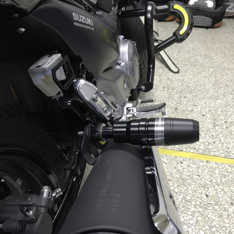 适用GSX  球防摔防摔保险杆防摔250GW250250GSX杆 R排气管改装 胶