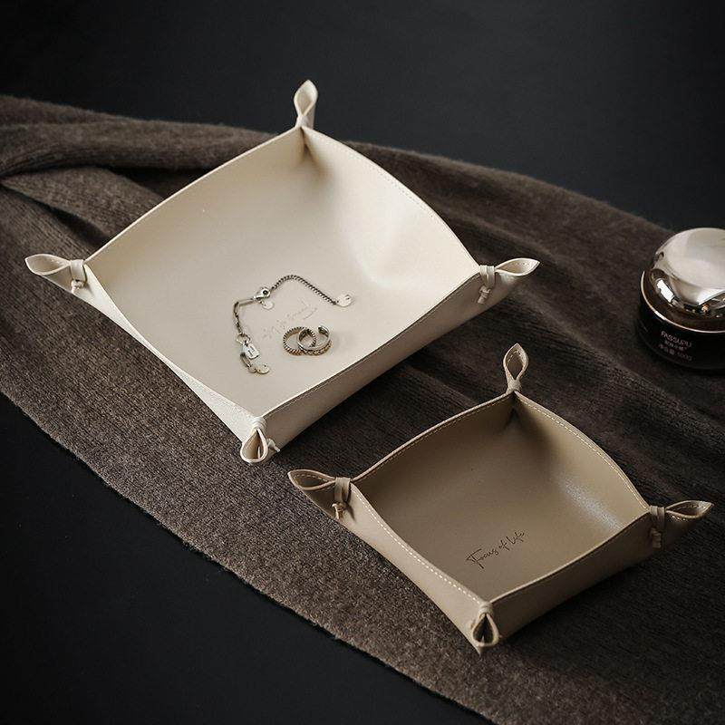 轻奢皮革进门入户玄关钥匙收纳托盘首饰品项链手表杂物桌面收纳盒