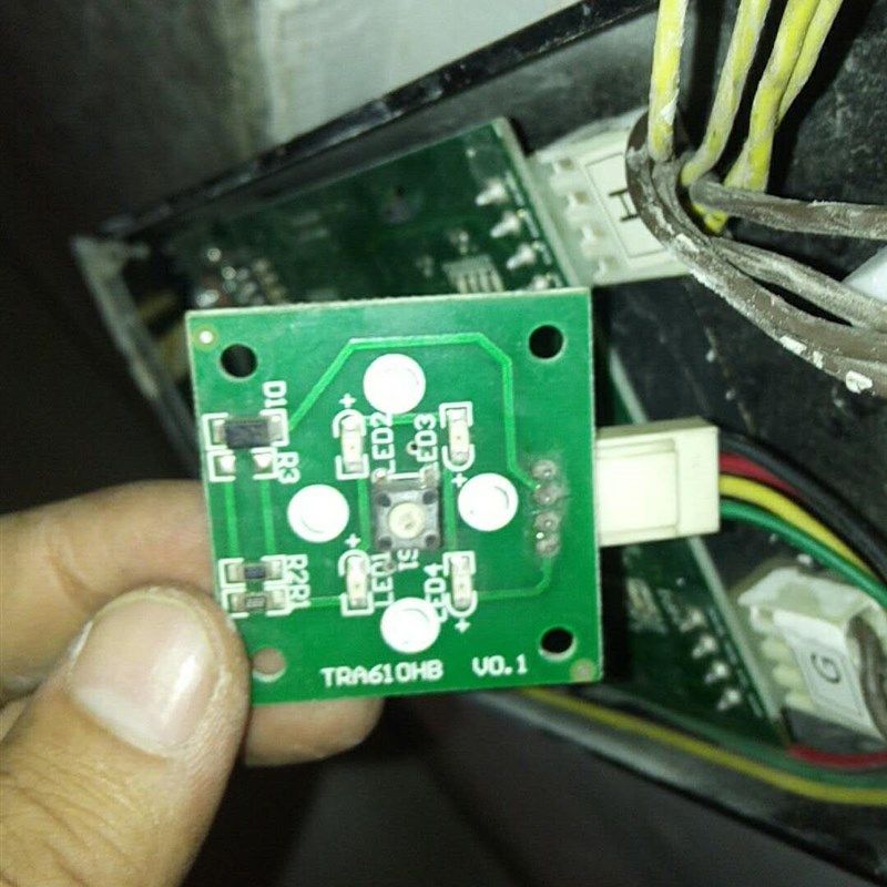 电梯配件OTIS西子奥的斯 西奥电梯按钮板TRA610HB V0.1 全新现货