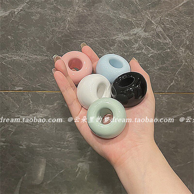 陶瓷牙刷架简易放牙刷底座浴室面膜棒收纳架轻奢风厕所置物架