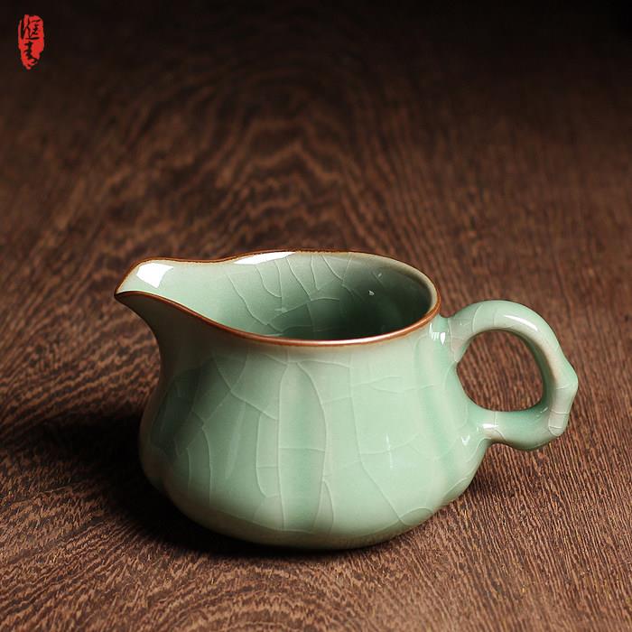 龙泉市青瓷 大号 哥窑加厚公道杯功夫茶具茶海公杯分茶器茶道配件