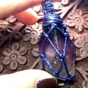 禅意紫天然原石手美萤石蜡绳吊坠编织网兜石 蓝作石项链