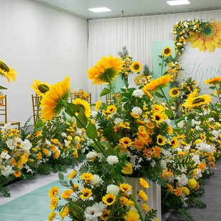饰路引排花真花森系 向日葵婚礼花艺t台舞台布置绢花婚庆现场装