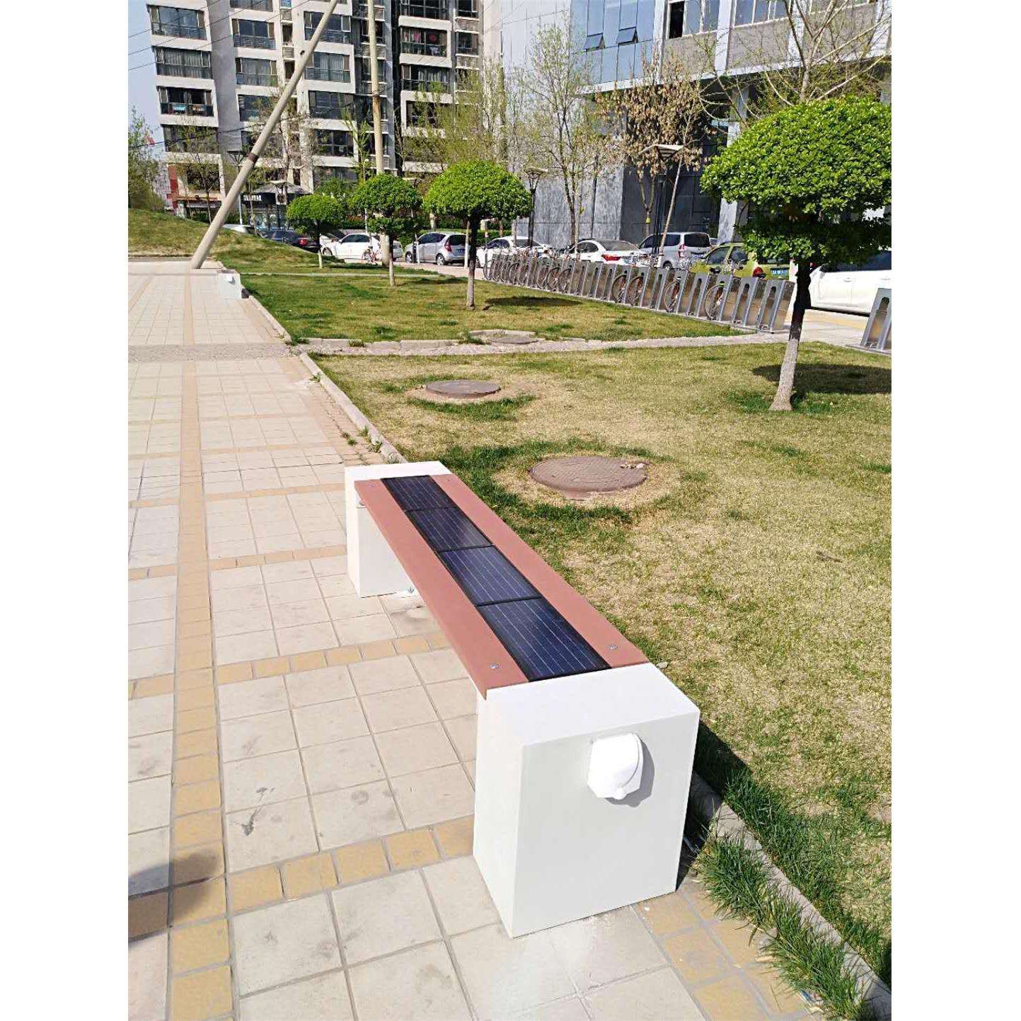 太阳能公共座椅城市公共环境公园街边休息亭边休息边充电的椅子