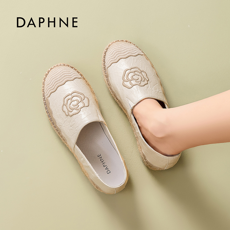 达芙妮2025新款夏季时尚渔夫鞋